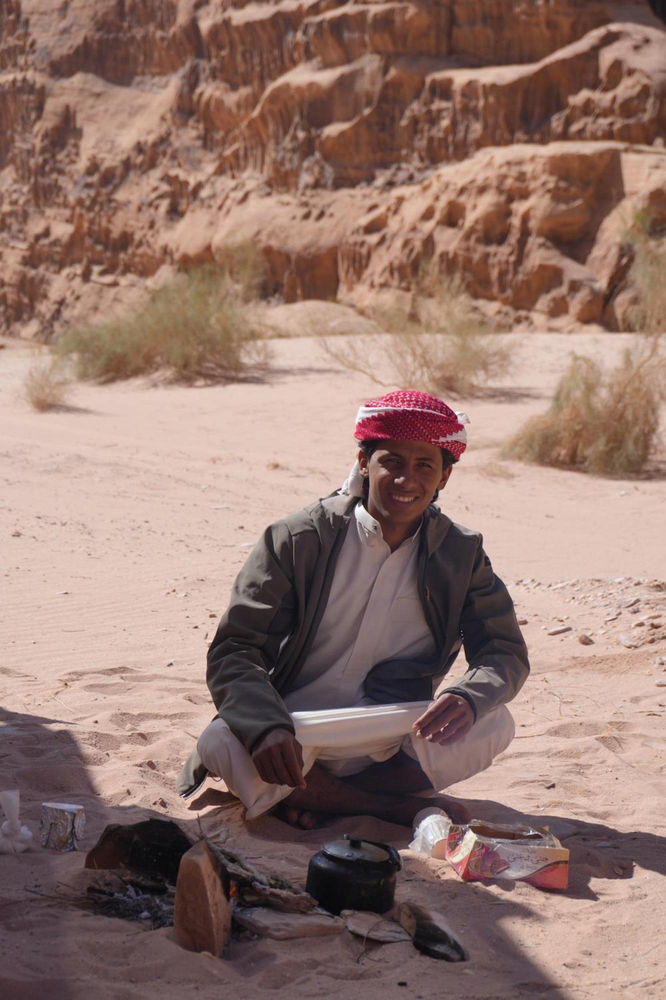 Bedouin Cave Wadi Rum Campsite Hotel Exterior photo